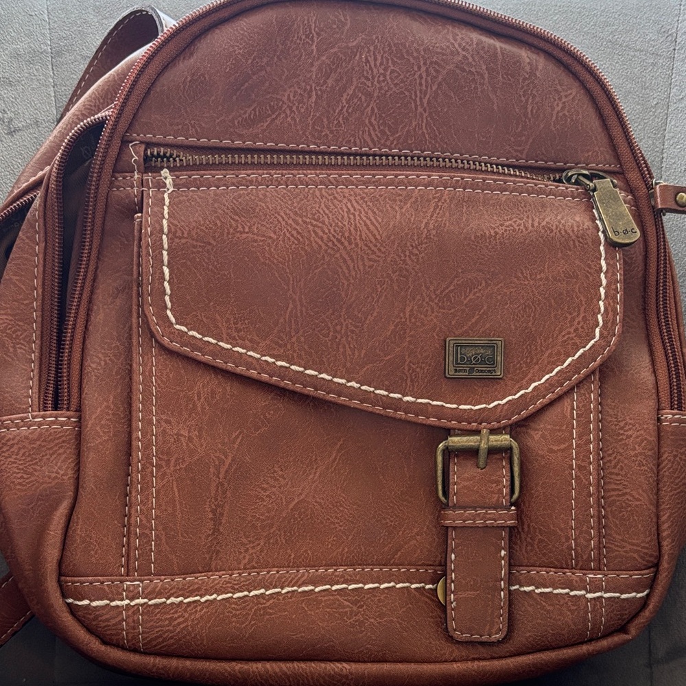 GUC boc Tan Brown Leather Backpack with Buckle